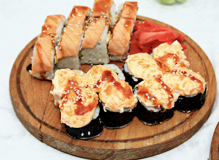 Рецепт запечених ролів в домашніх умовах